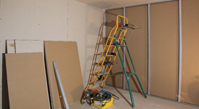 renovation d une pièce avec des plaques de platre 