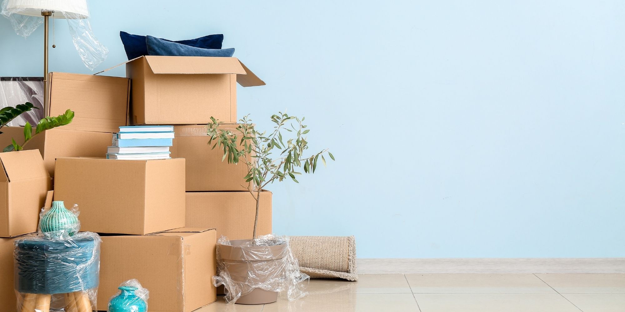déballage de cartons de déménagement