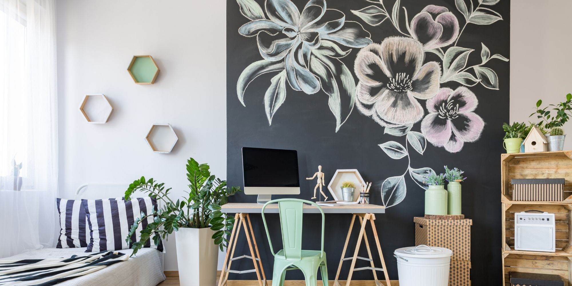fresque murale intérieure dans un salon