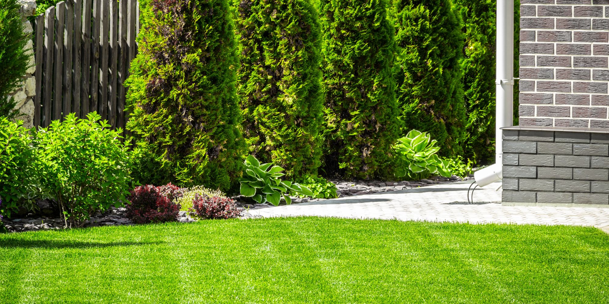 Jardin correctement entretenu