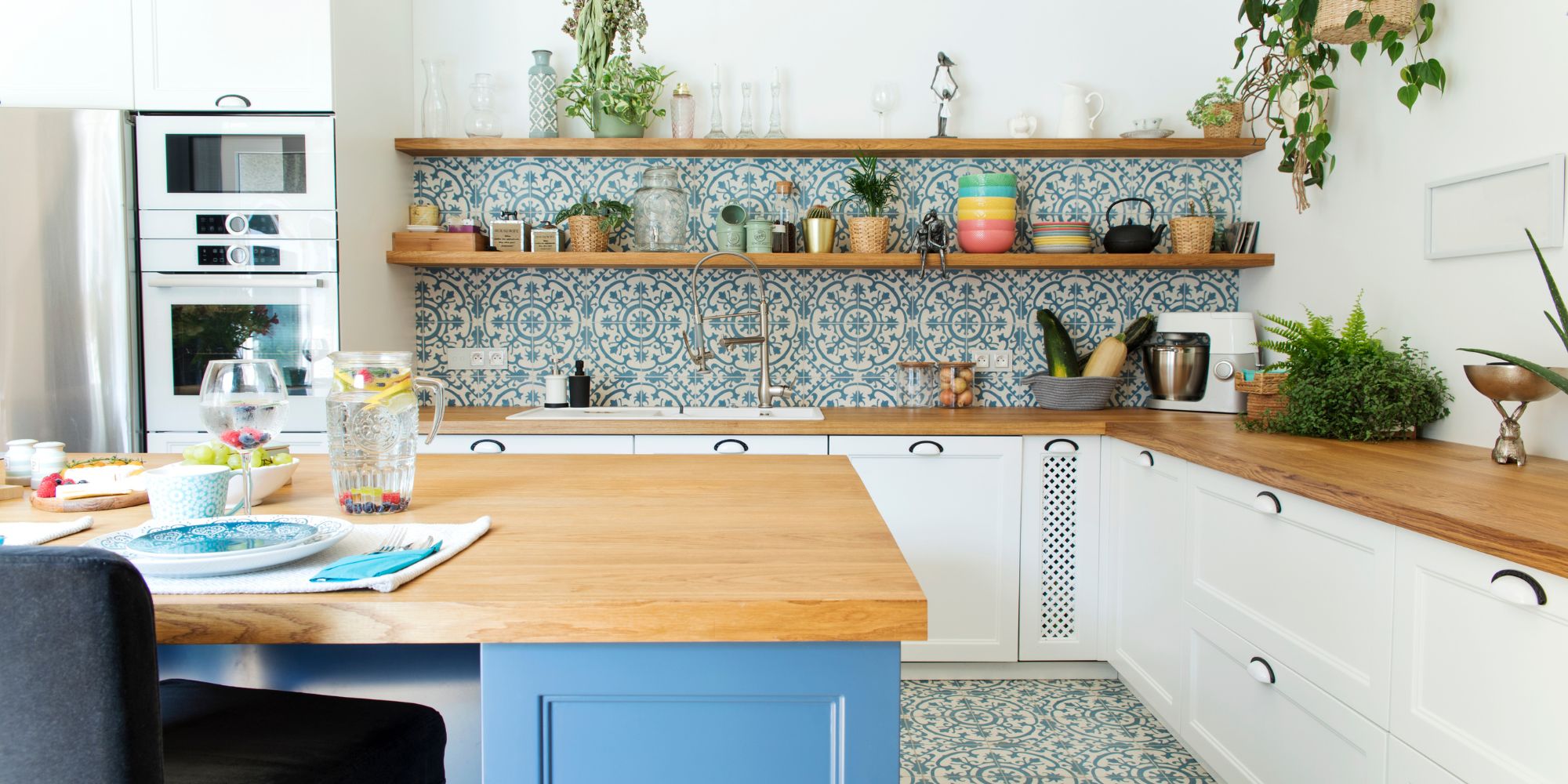 Décoration de style méditerranéen dans une cuisine