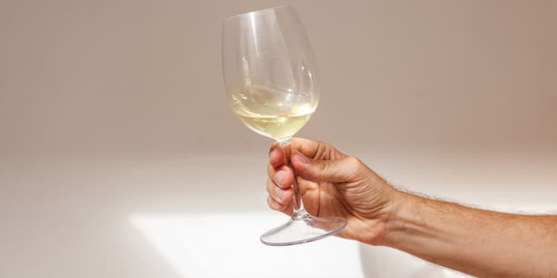 Cave a vin et bruit