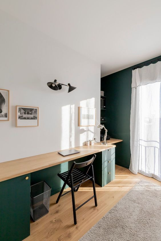 bureau vert sapin