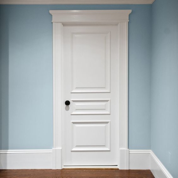 champlat de porte avec moulures