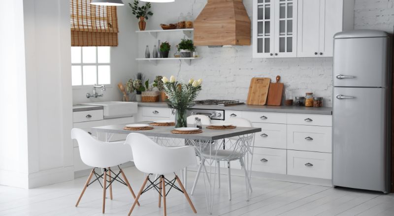 sol clair dans une cuisine